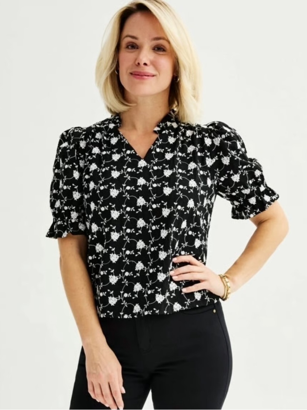 Draper James Ruffle Collar and Sleeve Embroidered Floral Top Black and White XL